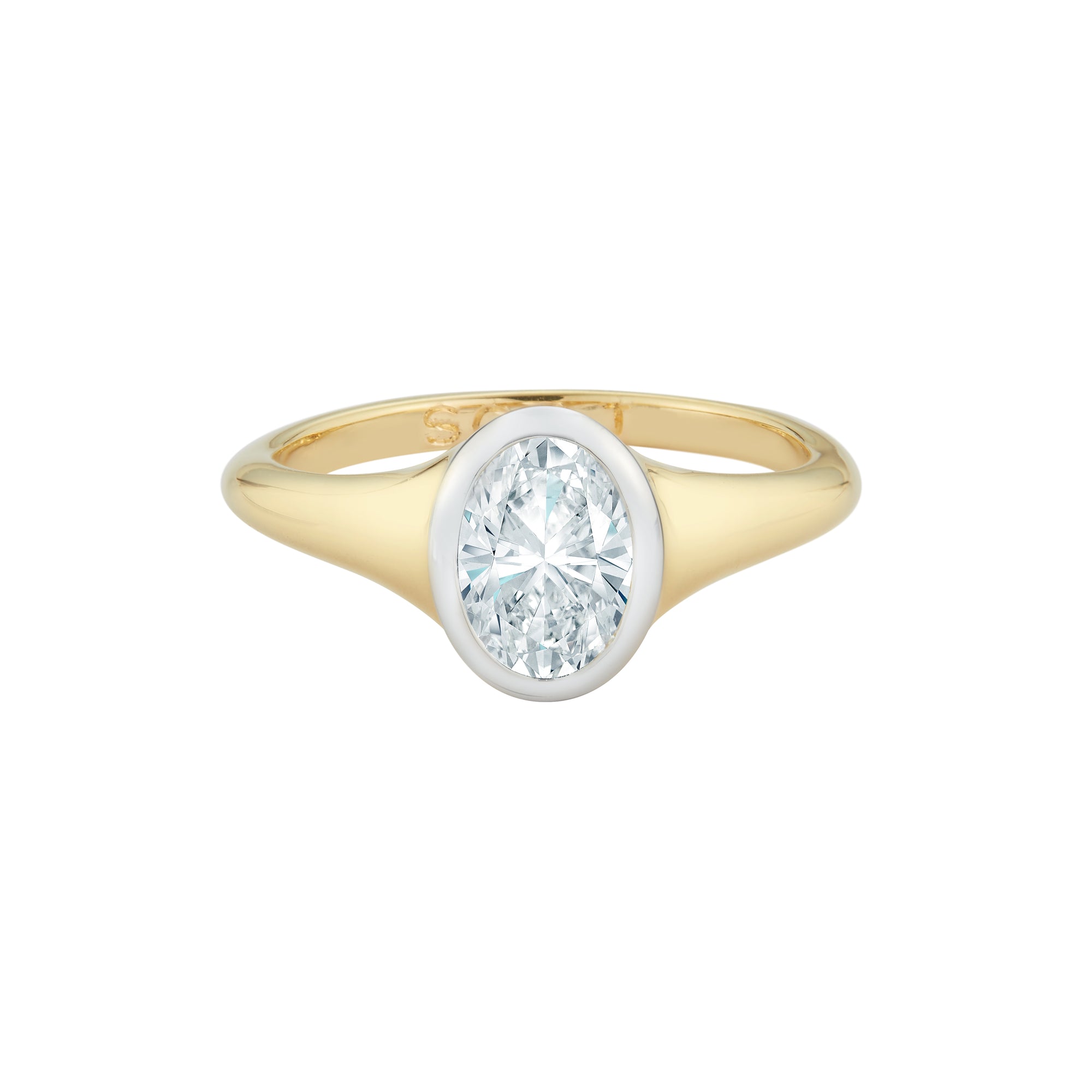 OVAL SOLARIS ENGAGEMENT RING